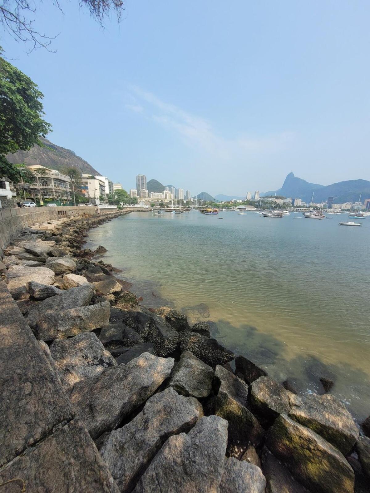 Temporada - Host Urca *