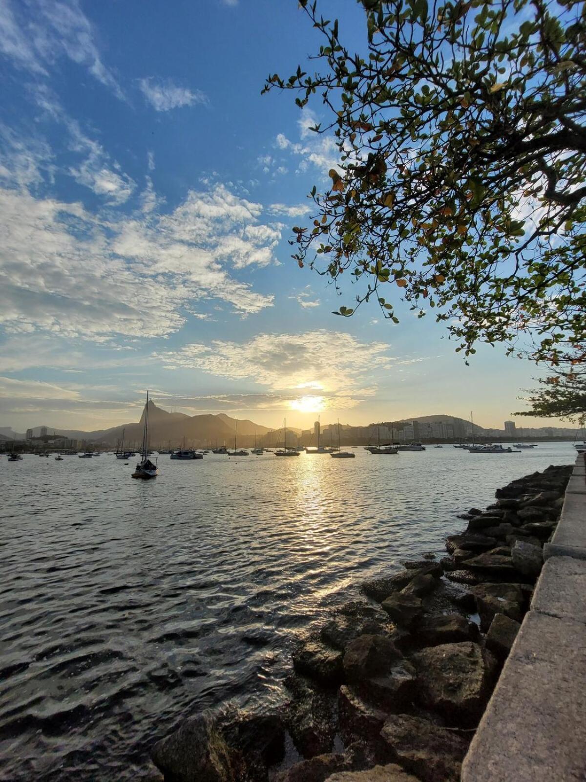 Temporada - Host Urca Apartamento